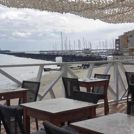 4 Pers 100m Et Commerces アパート *